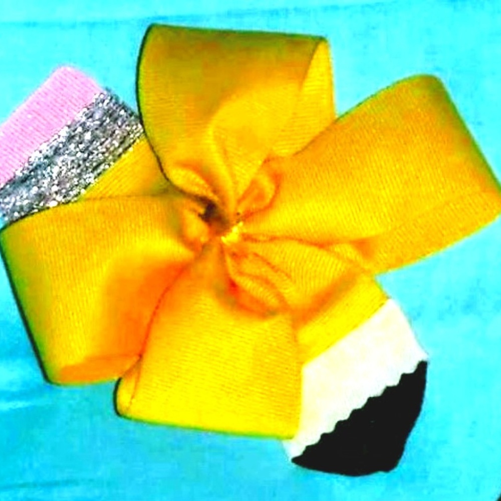 Pencil hairbows and shoe clips